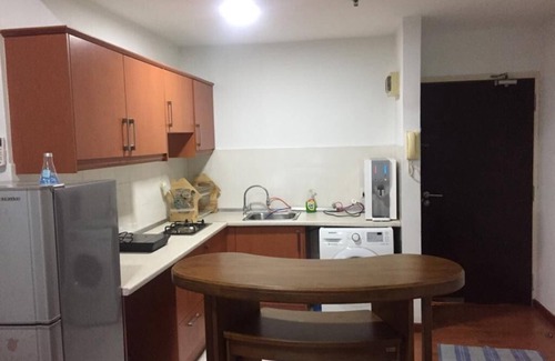 Kuala Lumpur City Centre Apartment | HJN MAYTOWER PRIVATE APPARTMENT AT JALAN MASJID INDIA WITH SWEEMING POOL