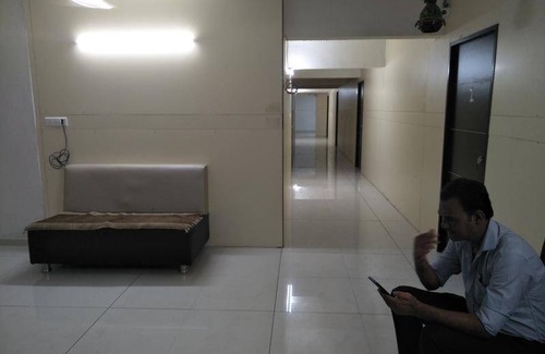 Bodakdev Hostel | Hostel ∙ 8 guests