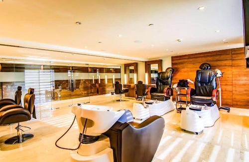 Gorakhpur Hotel | Hotel ∙ 127 guests