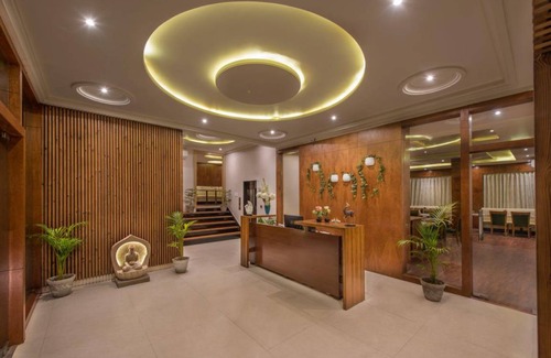 Gaya Hotel | Hotel ∙ 2 guests