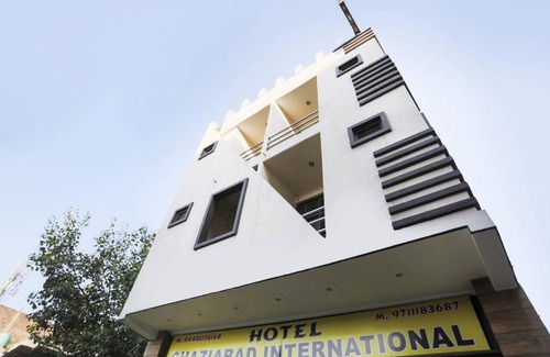 Ghaziabad Hotel | Hotel ∙ 3 guests
