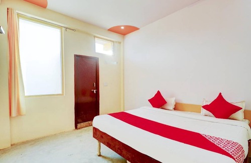 Greater Noida Hotel | Hotel ∙ 3 guests
