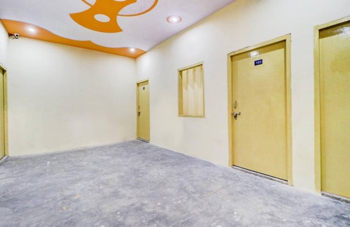 Greater Noida Hotel | Hotel ∙ 3 guests