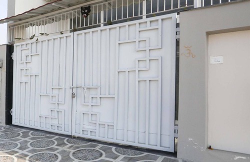 Gautam Buddh Nagar District Hotel | Hotel ∙ 3 guests