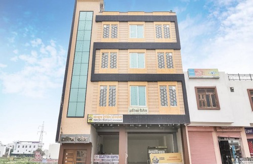 Jaipur Hotel | Hotel ∙ 3 guests