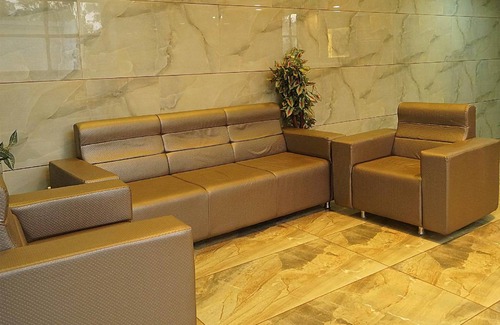 Anand Hotel | Hotel ∙ 3 guests