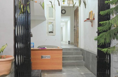 Raipur Hotel | Hotel ∙ 3 guests