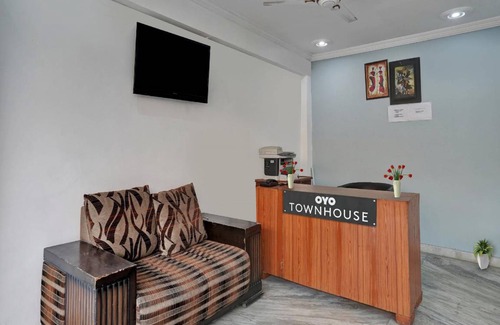 Noida Hotel | Hotel ∙ 3 guests