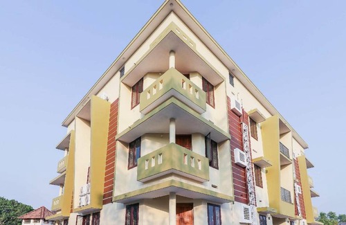 Thalassery Hotel | Hotel ∙ 3 guests