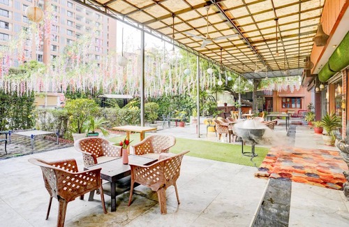 Gandhinagar Hotel | Hotel ∙ 3 guests