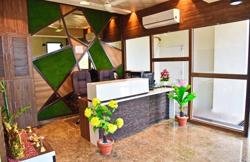 Vallabh Vidhyanagar Hotel | Hotel ∙ 5 guests