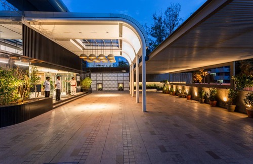 Jalandhar Hotel | Hotel ∙ 8 guests