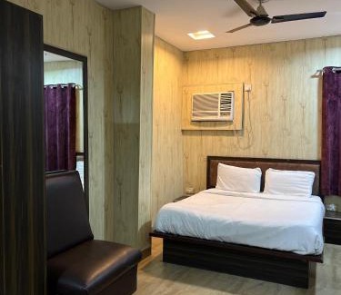 Malviya Nagar House | Hotel Airport residency