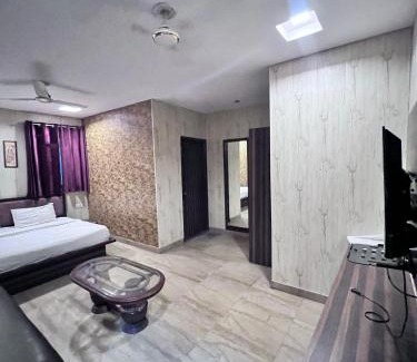 Malviya Nagar House | Hotel Airport residency