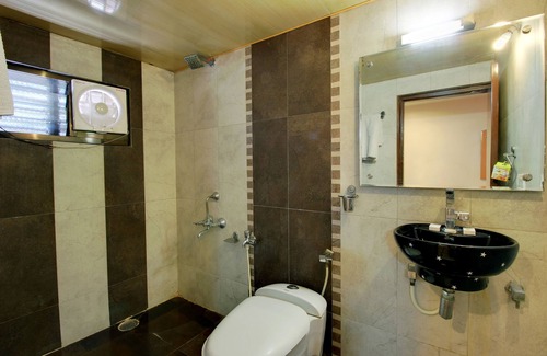Mount Abu Hotel | Hotel Ashoka Mount Abu