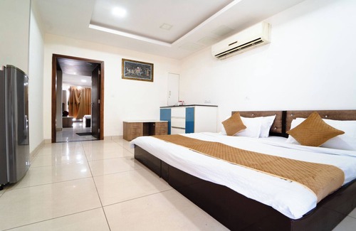 Tonk Road Hotel | Hotel Astravista Suites
