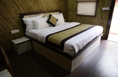 Durgapura Hotel | hotel bamboo castle