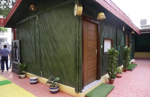 Durgapura Hotel | hotel bamboo castle