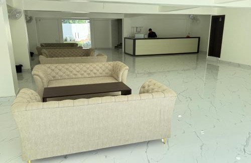 Civil Lines Hotel | Hotel Crown Plaza