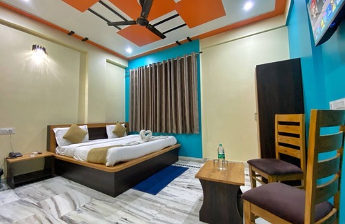 Amer Fort Road Hotel | Hotel Diamond