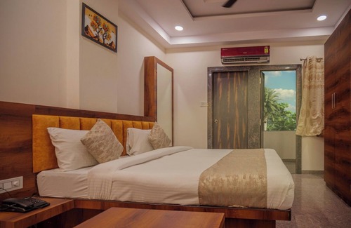Sanwer Hotel | Hotel Dream Inn