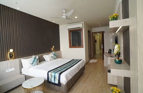Alambagh Hotel | Hotel Familia