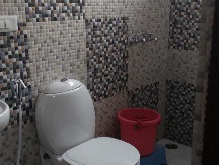 Sindhi Camp Hotel | Hotel Golden Deluxe