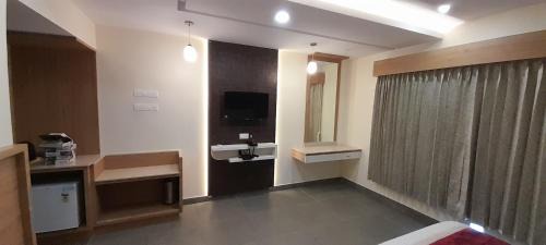 Velankanni Hotel | Hotel Golden Sand