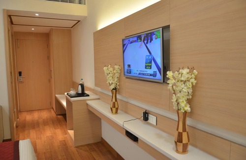 Azamgarh Hotel | Hotel Grand SR