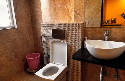 Malviya Nagar Hotel | Hotel Gulabi Nagri
