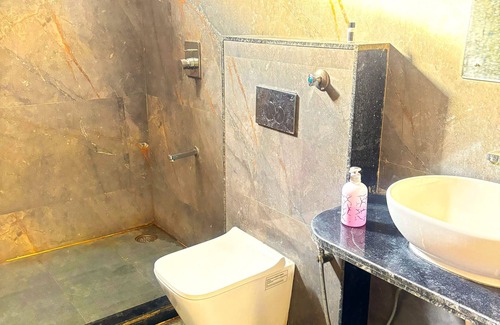 Tonk Road Hotel | Hotel Hari Inn
