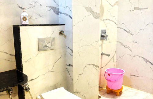 Tonk Road Hotel | Hotel Hari Inn