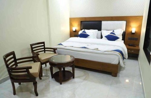 Ballia Hotel | Hotel