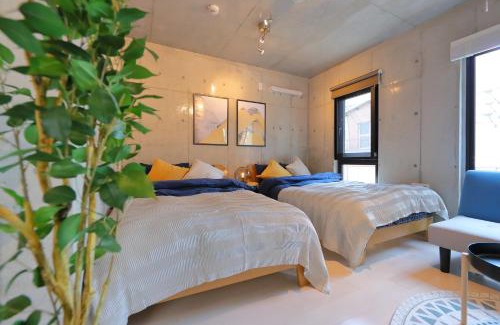 Naniwa Apartment | HOTEL LANDMARK NAMBA202