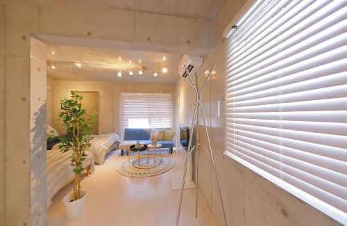 Naniwa Apartment | HOTEL LANDMARK NAMBA202