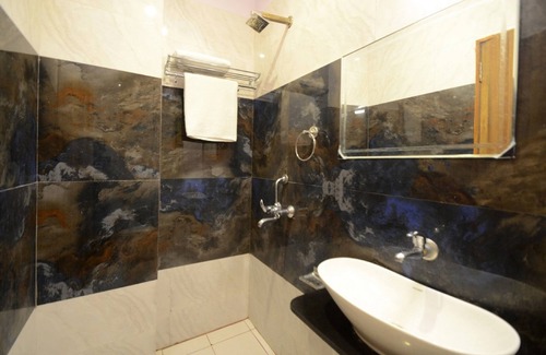 Gopalbari Hotel | Hotel Metro Inn