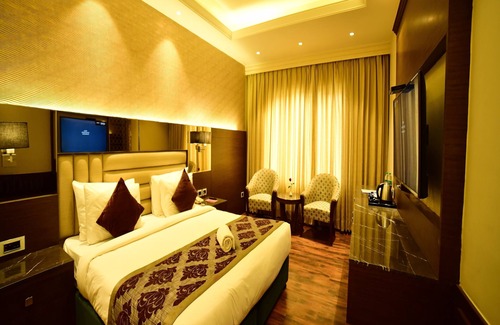 Civil Lines Hotel | Hotel Milan Palace