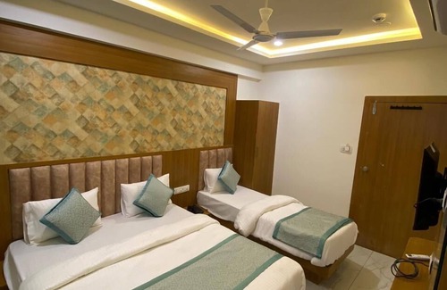 Ahmedabad Hotel | Hotel Neptune