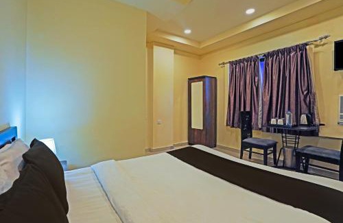 Ahmedabad City Centre Hotel | Hotel O Poonam Palace