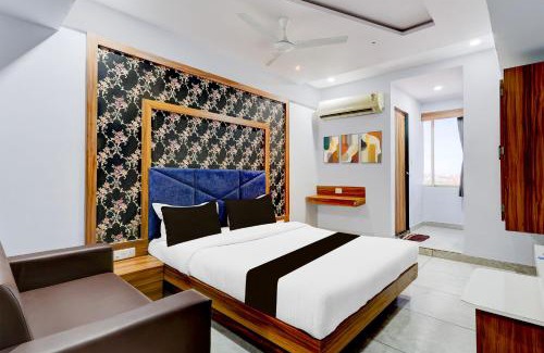 Ahmedabad Hotel | Hotel O Red Blue