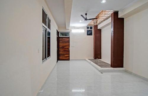 Malviya Nagar Hotel | Hotel O Shree Shyam Palace