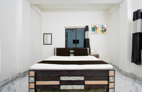 Danapur Hotel | Hotel O The Light Hotel