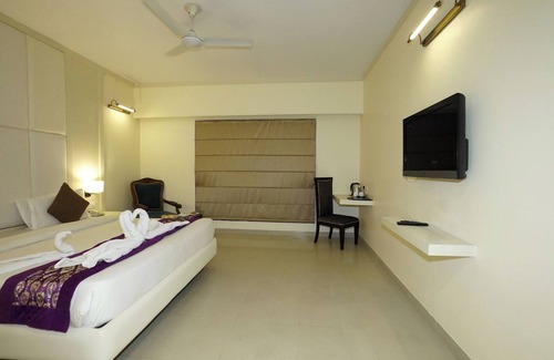 Gopalbari Hotel | Hotel Om Tower & Revolving Restaurant