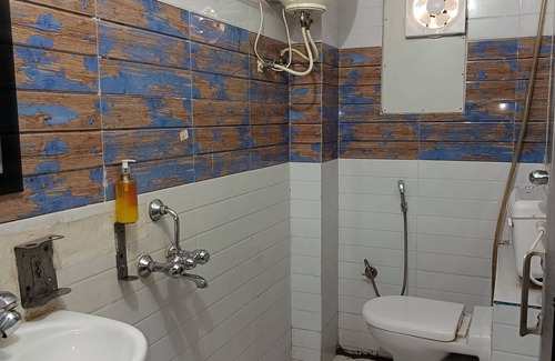 Danapur Hotel | Hotel Pranjal Inn