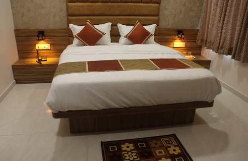 Vadodara Hotel | Hotel Prince Inn