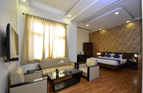 Mansarovar Hotel | Hotel Sapphire World