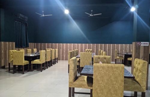 Naugarh Hotel | Hotel Satkar palace