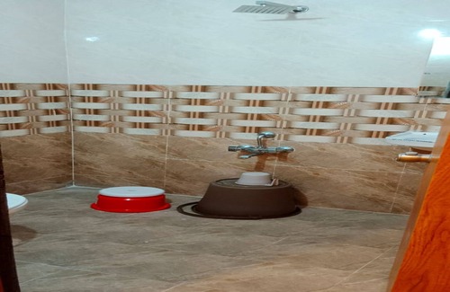 Anand Hotel | Hotel VR Inn