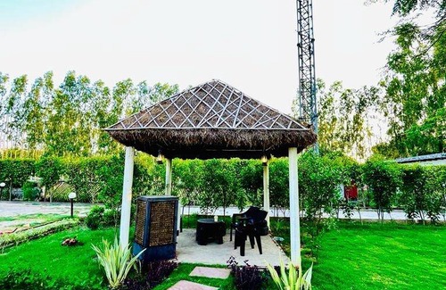 Noida House | House ∙ 1 bedroom ∙ 16 guests