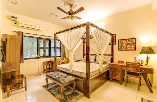 Greater Noida Bed & Breakfast | House Of Comfort , Greater Noida - Luxury With Kitchen Access